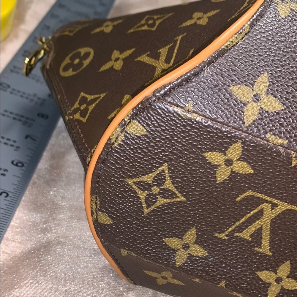 Louis Vuitton Brown Monogram ELLIPSE PM Handbag